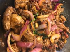 -胡须佬鸡煲四季火锅店(石厦西村直营店)