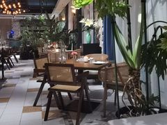-Osteria Garden 生蚝花园餐厅(原进贤路店)
