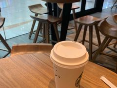 用餐区-星巴克臻选(周浦万达店)