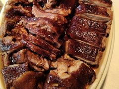 -八府香鸭·啫啫煲(华山路店)