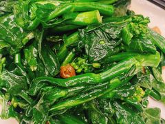 -五谷芳乳鸽王(海景店)