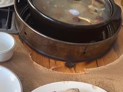 -濠轩阁特色生蚝火锅(水湾路店)