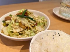 手撕包菜-关东小磨东北菜(上海长风大悦城店)