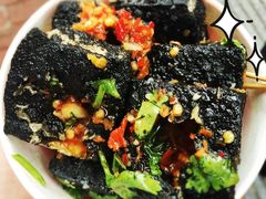-黑色经典臭豆腐·湖南特产(坡子街店)