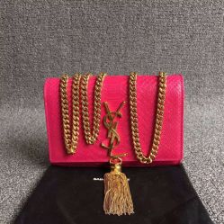 -YVESSAINTLAURENT