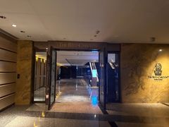 -OZONE 顶楼酒吧(香港丽思卡尔顿酒店)