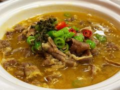 -鑫巴蜀小镇 · 水煮鱼专研店(玉桥店)