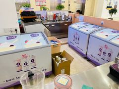 -一只酸奶牛(百联南岸上海城店)