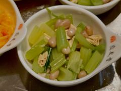 腌制腐竹芹菜花生-鼎义丰功夫面(星光大道店)