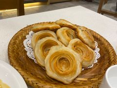 -闫府私房菜(经四路万达店)