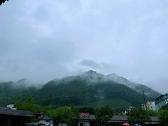 -安吉龙王山峡谷漂流