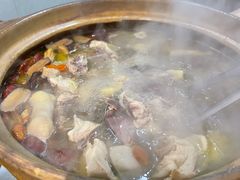 -威邵鸡煲(西华路总店)