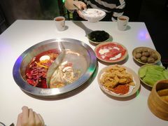-卤校长重庆火锅(国兴店)
