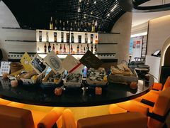 -斯普汇生蚝牛排馆(中骏世界城店)