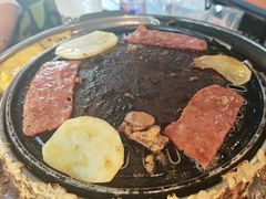 -胡悦里韩式烤肉(芝罘万达广场店)