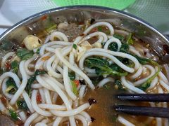 -小倪羊肉米线馆