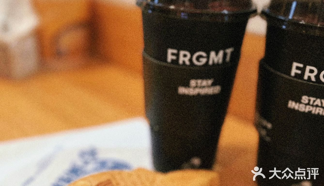 开启自黑🖤喜茶✖️藤原浩超酷联名，舟山有了