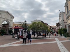 -佛罗伦萨小镇广佛名品奥特莱斯(疏港路店)