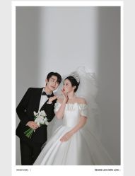 -玫瑰星座婚纱摄影轻奢定制(双井店)
