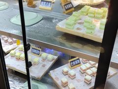 面包甜点陈列柜-韩盛·盛江山自助料理(沈辽路万达店)