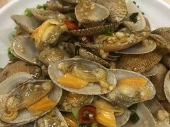 Fried&nbsp;garlic&nbsp;chilli&nbsp;clams&nbsp;(lala)-新山亚明小厨