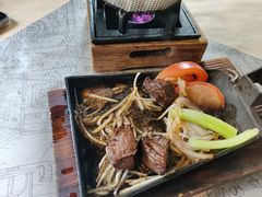 -穹六人间 people 6(岳阳路店)