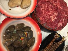 -鲜入围煮花胶鸡海鲜火锅