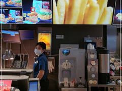 -麦当劳(宝山大厦店)