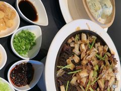 -秀儿四九城·新京菜(亚运村鸟巢店)