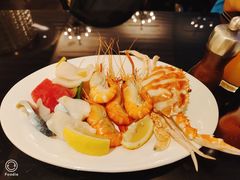 -圣丰索菲特·2 On 988 Café 自助餐厅