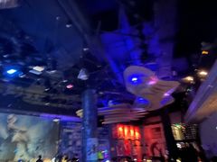 -INLOVE Live House