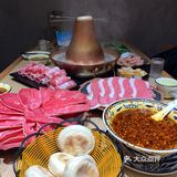 终于吃到了心心念念的宝鸡油泼辣子铜锅涮肉