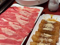 -二荆条·蜀鲜汇城市森林火锅