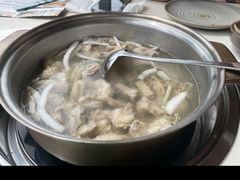 -喃喃椰·糟粕醋·椰子鸡火锅(七堡花园店)