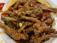 -堂瓦里·33年传统赣菜(第一街区店)