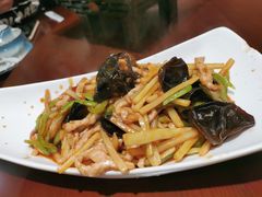 鱼香肉丝-晚归月亮湾私家菜(临邑路店)