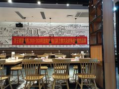 大堂-李子坝梁山鸡(北碚万达五鸡哥店)