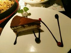-绿茵阁(体育西分店)