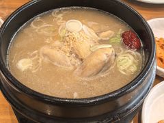-长寿参鸡汤(朝韩风情街店)