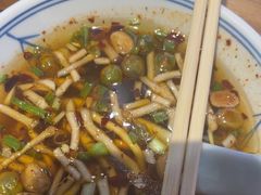 -怪噜范·老贵阳街头名小吃(鸿通城店)