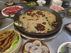 -扎起市井老火锅(乐山总店)