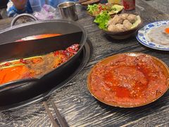 -冯校长老火锅(中联广场店)