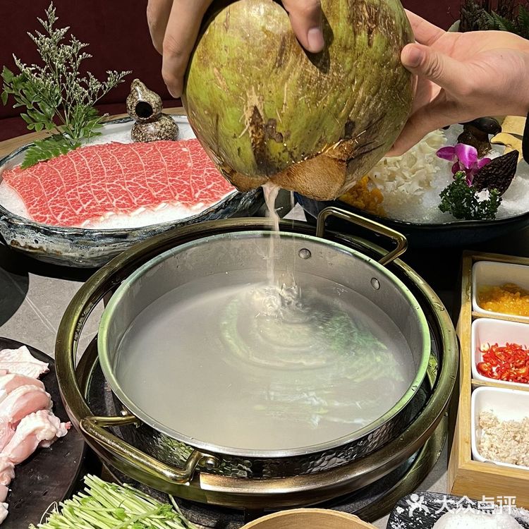 郑州｜不能错过的养生滋补美食必须是椰子鸡‼️