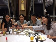 -南湖名都·景湖轩全日制餐厅·海鲜自助·东南亚风味·临湖而食