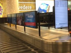 -维也纳国际机场