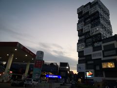 -资和信百货商场