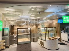 门面-奈雪的茶(市百一店)