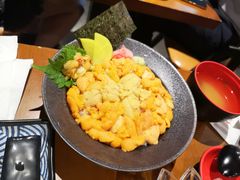 三色海胆饭-魔丼屋(日月光店)