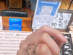 -十八字金·银饰·拼豆·开蚌DIY(魏公芳华里店)