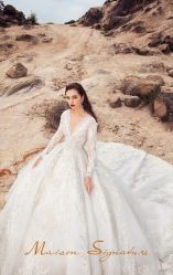 -Renee芮亦婚纱(原丽莎)